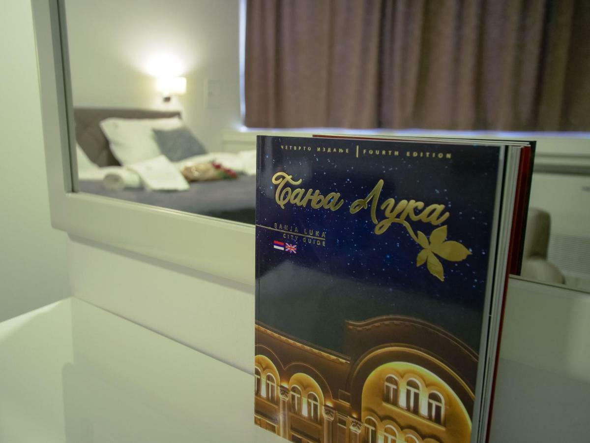Hotel Slavija Banja Luka Exteriör bild